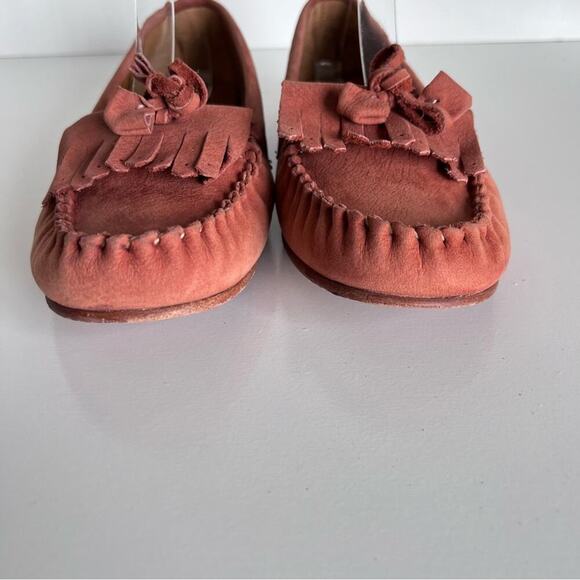 L.L. Bean Women's Moccasins in Rust - Picture 4 of 11